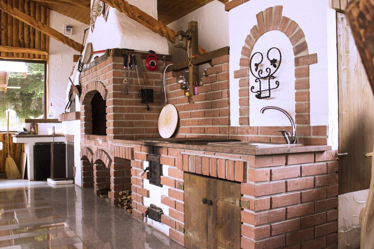Cabana Barlogul Lupilor Villa Berevoesti Dış mekan fotoğraf