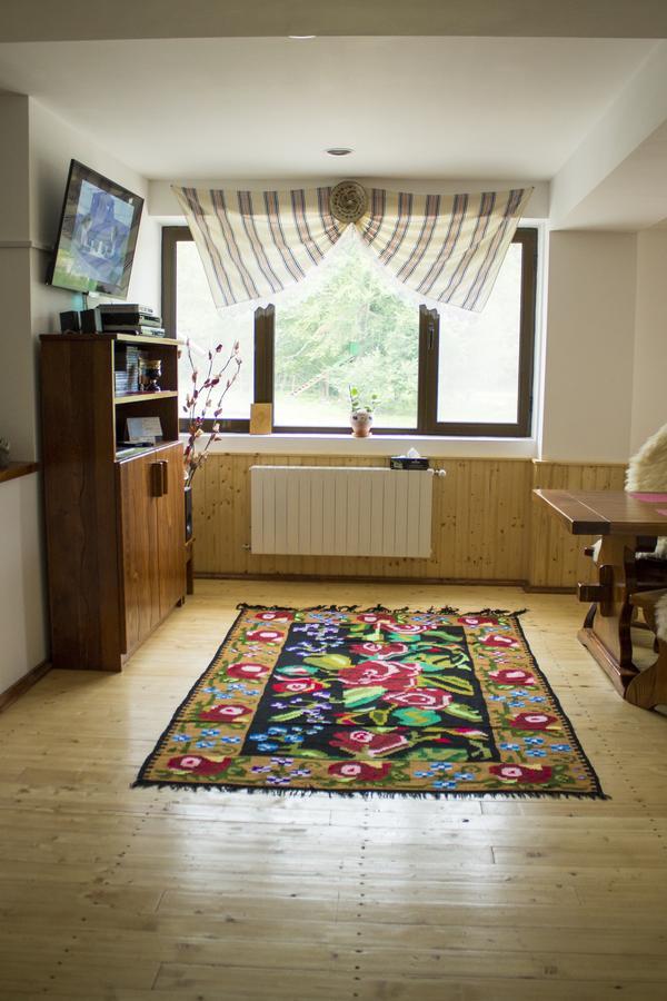 Cabana Barlogul Lupilor Villa Berevoesti Dış mekan fotoğraf