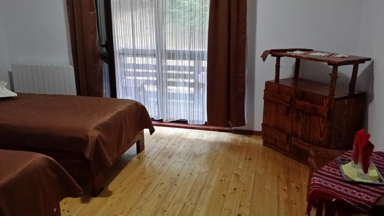 Cabana Barlogul Lupilor Villa Berevoesti Dış mekan fotoğraf